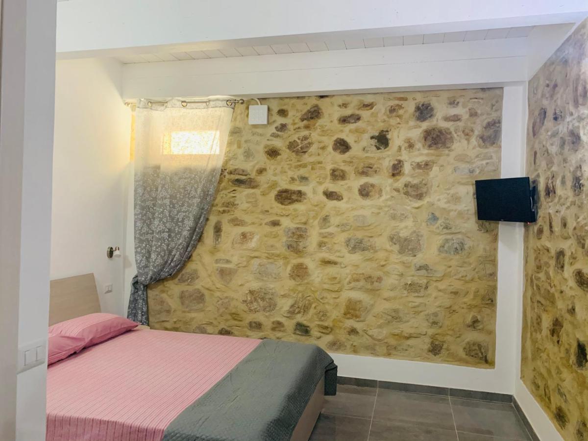 Casa Castello Hotel Рока Империале Екстериор снимка