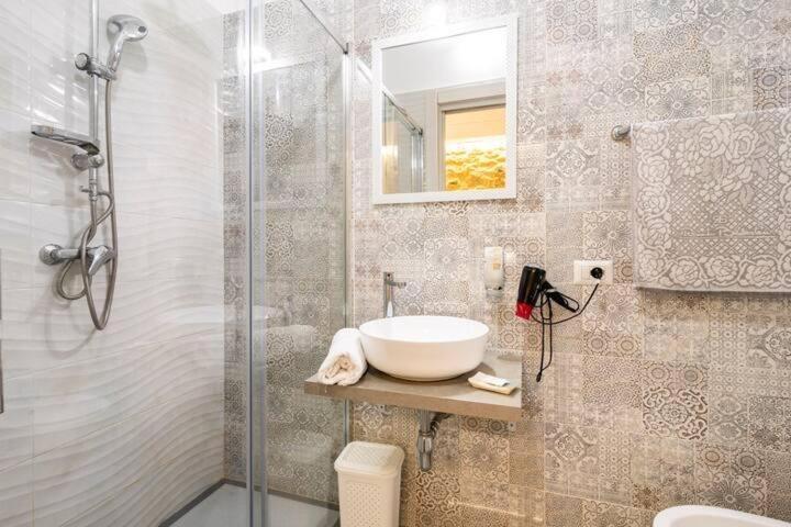 Casa Castello Hotel Рока Империале Екстериор снимка